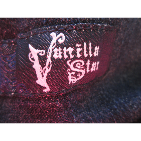 Vanilla Star Jeans, size 7, high waisted, skinny legs, waist 28", inseam 32" - Picture 7 of 9